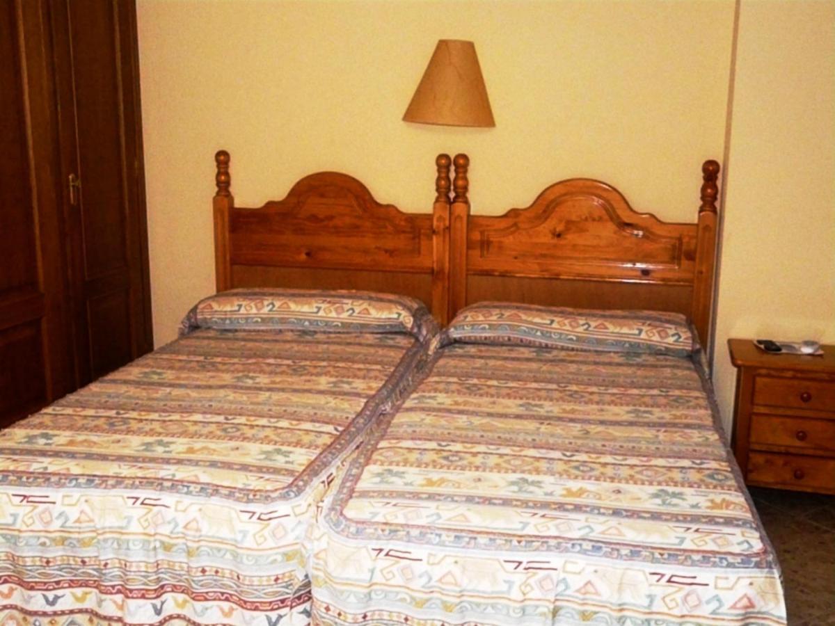 Hostal Rural Casa Castro Alberuela de la Liena Quarto foto
